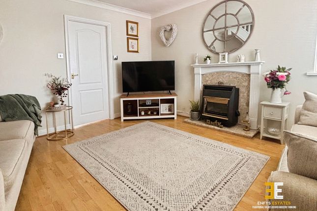 16, Campbell Close, Llandudno photo 3
