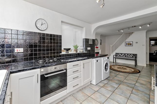 76, St. Annes Road, St. Albans photo 4