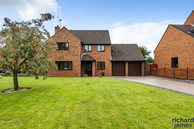 Thumbnail Detached house for sale in Manor Park, South Marston