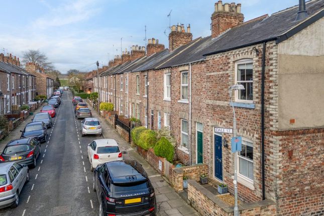 End terrace house for sale in Dale Street, York