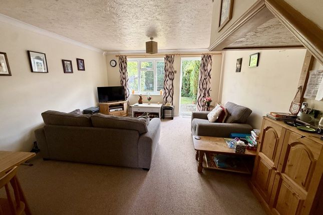 30, Periwinkle Close, Lindford photo 4