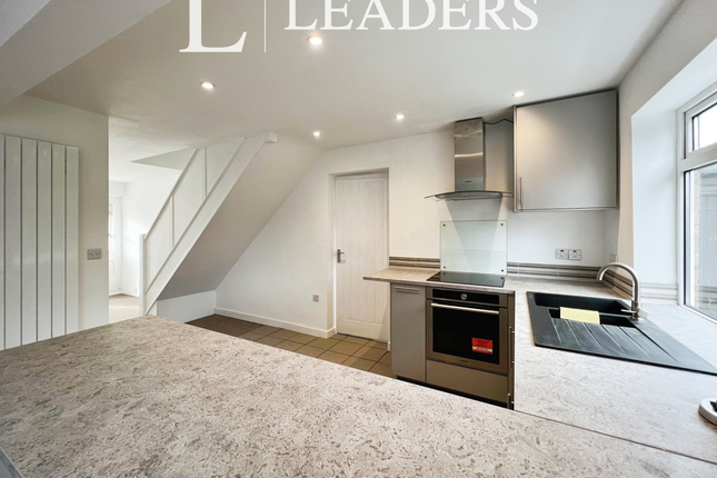 10, Exeter Close, Exeter Close photo 2