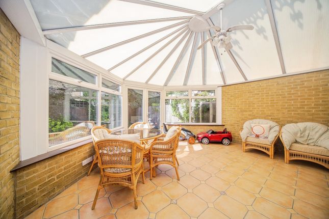 5, Atherley Court, Southampton photo 4