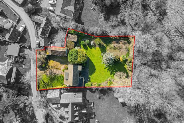 27, Dolphin Lane, Royston photo 2
