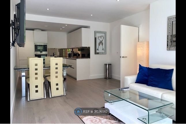 Apartment, Claremont House Quebec Way, London photo 4