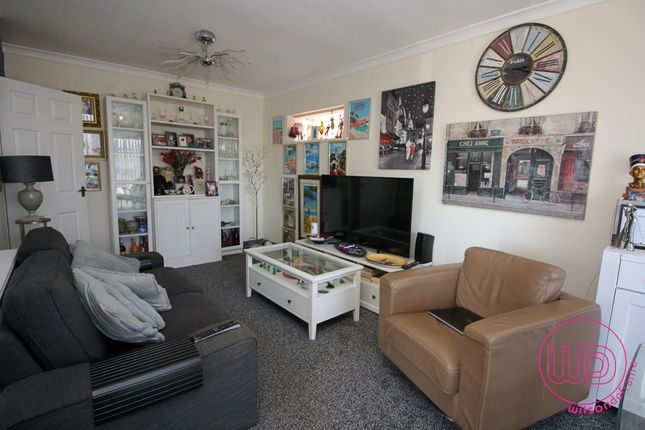 64 Combe Drive, Newcastle upon Tyne photo 3