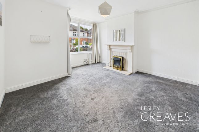 8, Carnarvon Grove, Nottingham photo 2