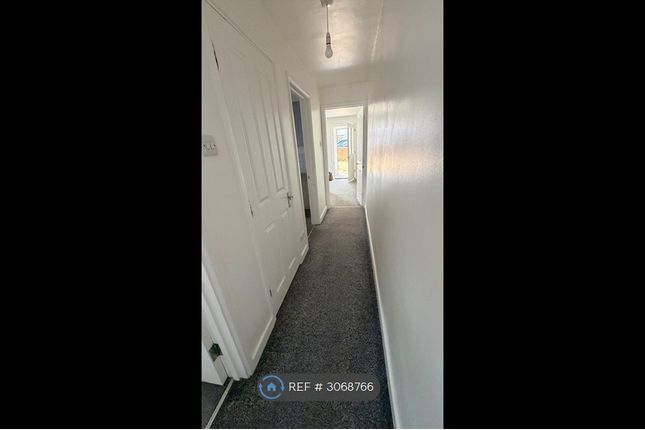 Flat, Lenbee House Kellaway Road, Chatham photo 4