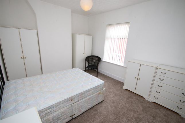 Terraced house to rent in Emerson Street, Salford
