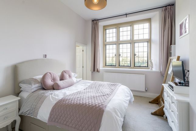 Flat for sale in Woolston Close, Northampton
