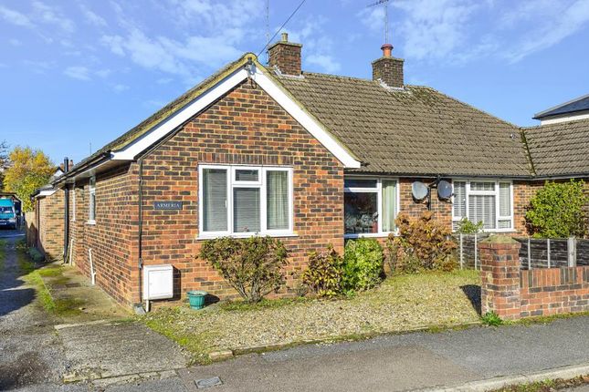 Thumbnail Bungalow to rent in Barton Road, Bramley, Guildford