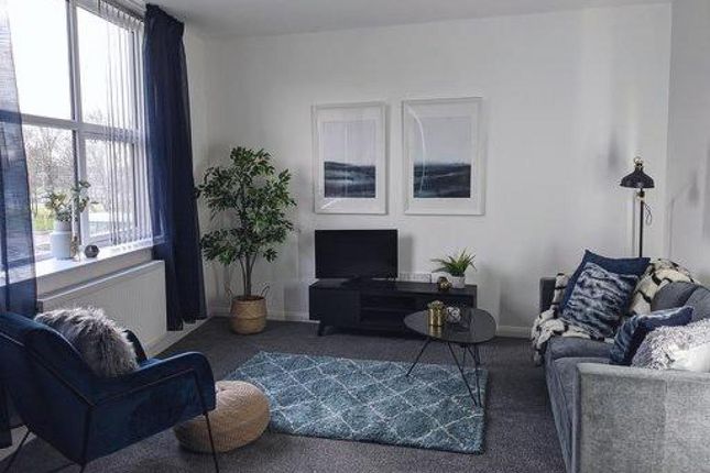 Flat for sale in Johnsons Square, Thornton Street, Manchester, Greater Manchester