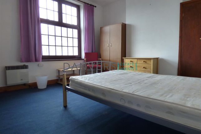143, Filbert Street, Leicester photo 2