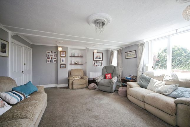 Rose Dene, Tithill, Taunton photo 3