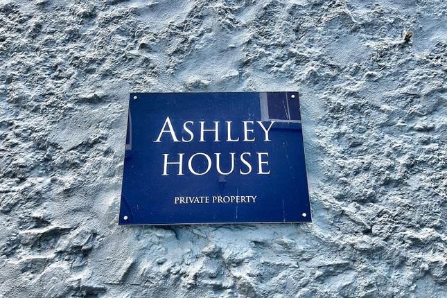 14 Ashley House, Upper Frog Street, Tenby photo 2