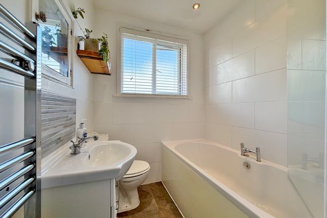 107, Chatsworth Avenue, Portsmouth photo 4