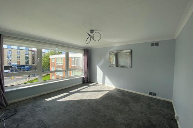 49, Avon Court, Liverpool photo 2