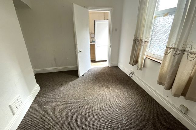 Studio to rent in Friars Road, Coventry