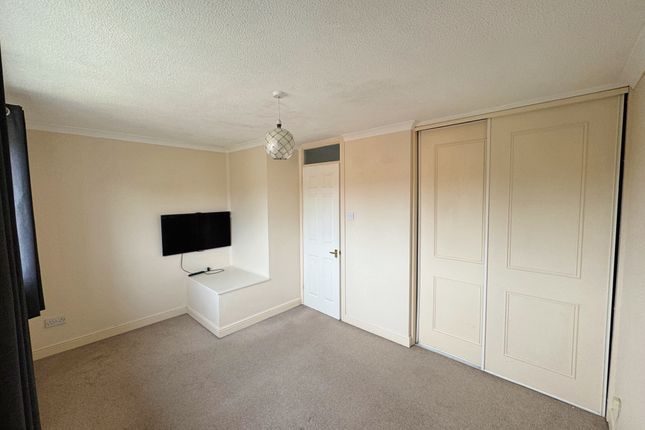 5, Millbank Mews, Kenilworth photo 4