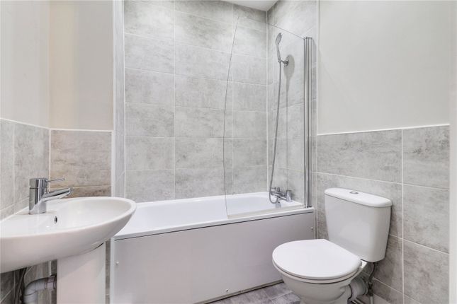 Flat for sale in Guildford Road, Tunbridge Wells, Kent