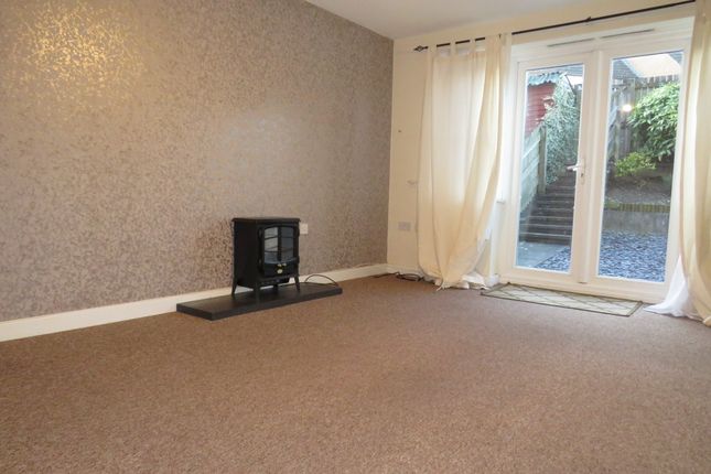 315, Keighley Road, HALIFAX photo 2