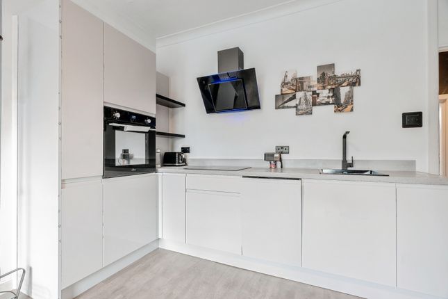 Flat, 79, Manchester Road, Lancashire photo 3