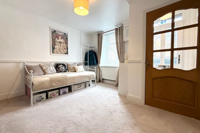 15 Tirfounder Road, Aberdare photo 2