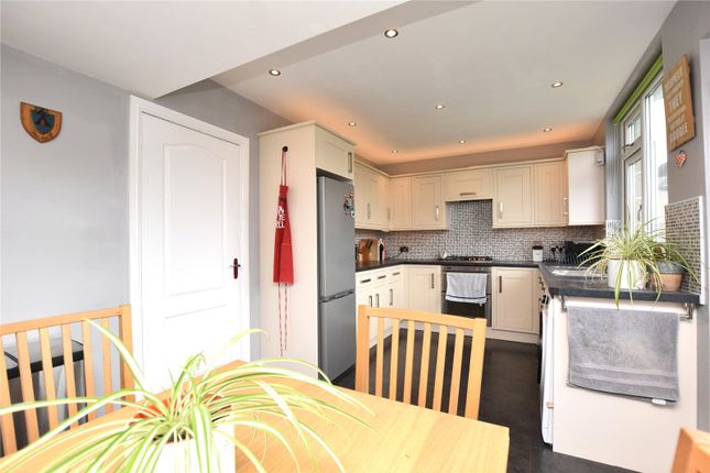 10, Nursery Road, Leeds photo 4