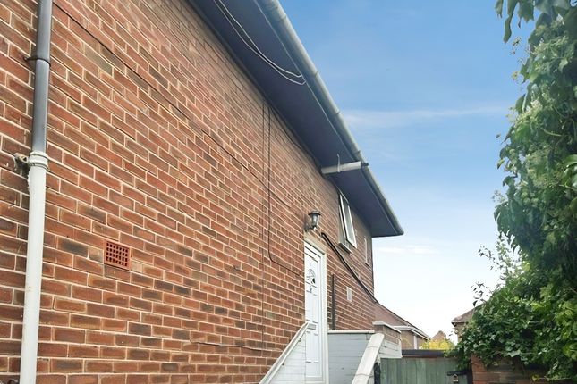 33, Poulsom Drive, Liverpool photo 2