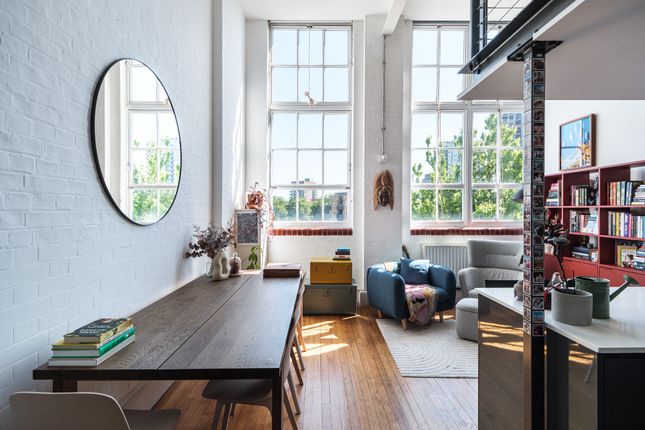 2-bed flat on 14, Gervase Street, London, £500,000