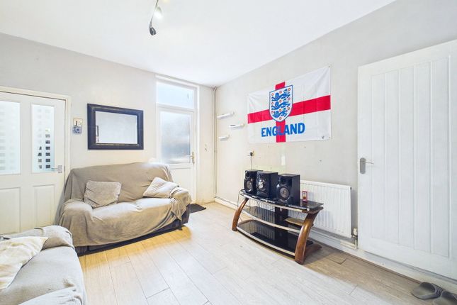 34, Moat Road, Leicester photo 4
