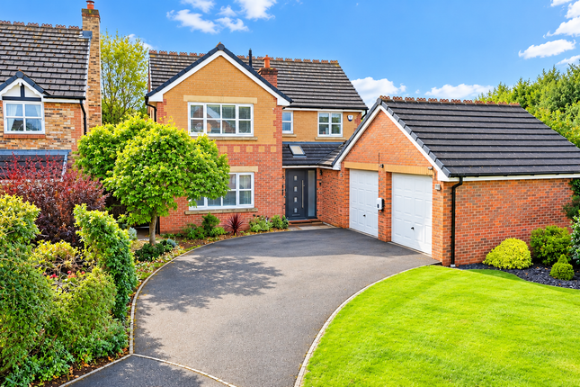 4-bed detached on Arkholme Drive, Preston, £550,000