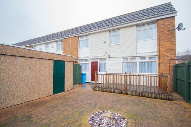 Thumbnail Terraced house to rent in Quantock Close, Hull