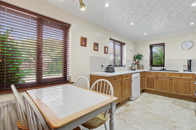 6, Lewis Drive, King's Lynn photo 4