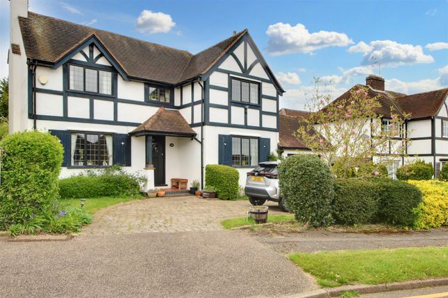 Thumbnail Detached house for sale in Letchmore Road, Radlett