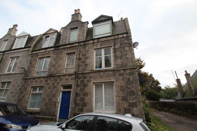 1 bed flat for sale in 289, Hardgate, Top Floor Right, Aberdeen AB106Ah AB10