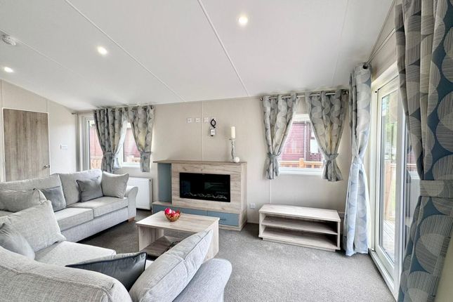 Borwick Ln, Warton, Carnforth photo 2