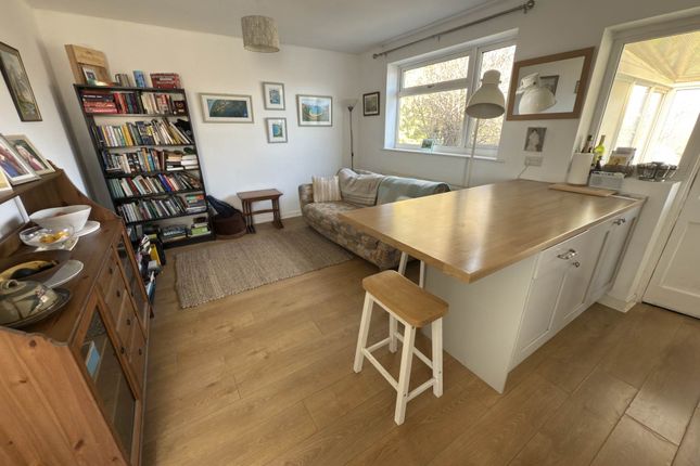 65, Chichester Close, Exmouth photo 3
