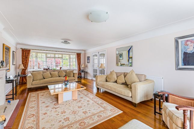 2, Westfield Close, Chester photo 4