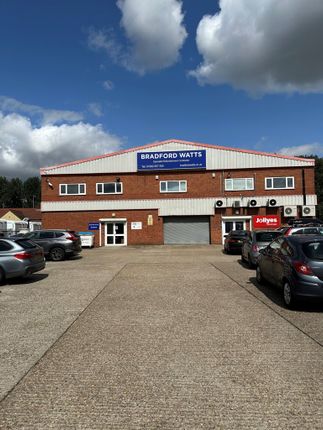 Industrial to let in Lea Road, Waltham Abbey, Hertfordshire