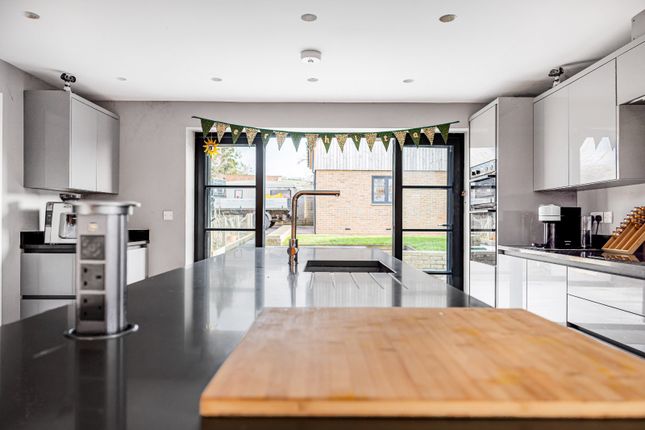 Horsemarling Cottage, 1, Horsemarling Lane, Stonehouse photo 4