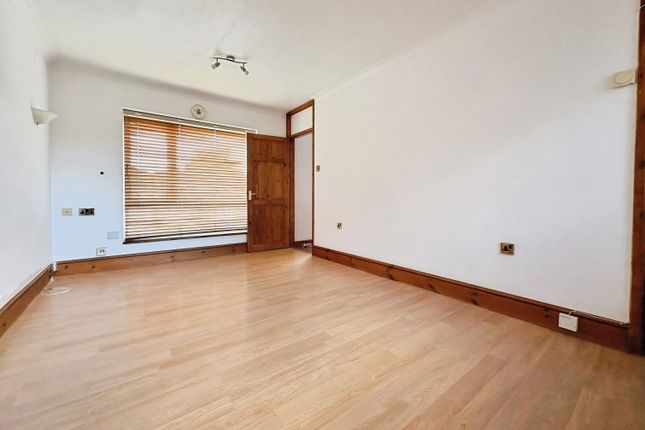20, Philadelphia Lane, NORWICH photo 5