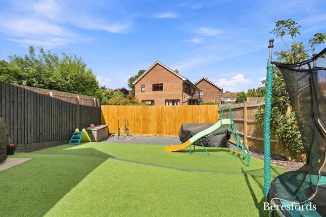 26, Prower Close, Essex photo 4
