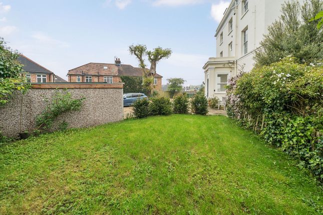 Flat for sale in Grove Hill Gardens, Tunbridge Wells