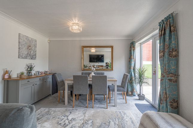 17, Ashleigh Drive, Birmingham photo 4