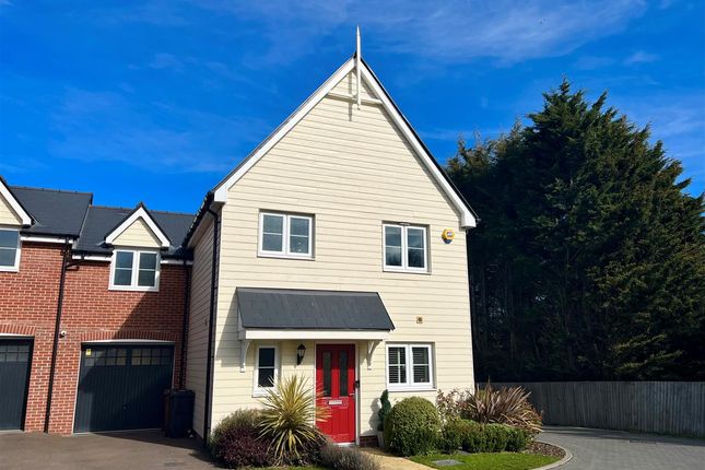 Semi-detached house for sale in Little Dumplings, Broomfield, Chelmsford