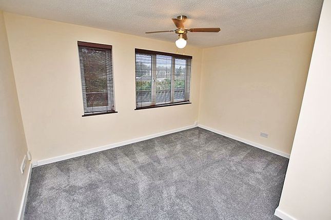 1, Bank View, Tovil photo 3