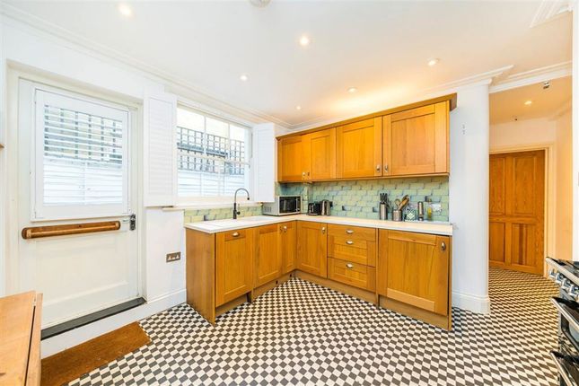77, Hambalt Road, London photo 3