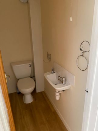 4, King William Road, Gillingham photo 4