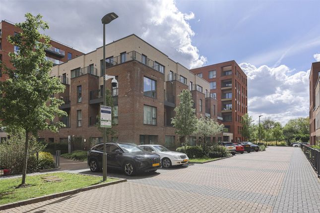 Flat for sale in Thonrey Close, Colindale Gardens